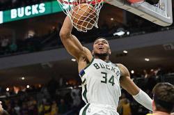 尼克·杨制定妙招留住扬尼斯·阿德托崑(kūn)博