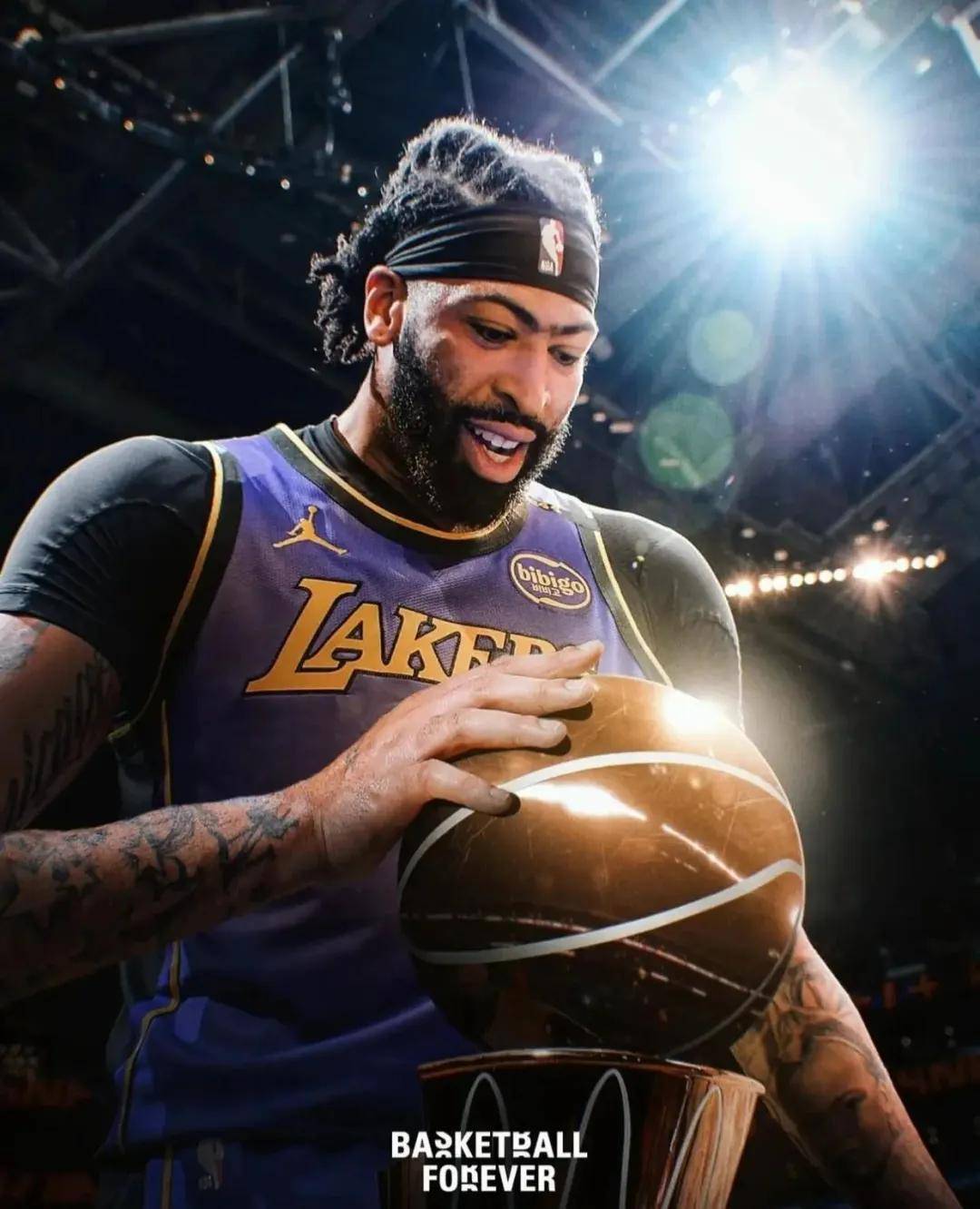 正式加盟独行侠！你好，盖帽王！曝浓眉哥退出NBA揭幕战