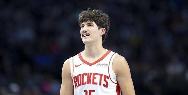 NBA最新战报：火箭140-127战胜爵士、杜兰特7连中遭到质疑！