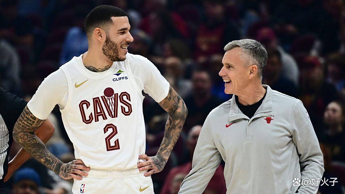 尊重+1，多诺万·米切尔详述朗佐·鲍尔对骑士队替补席的影响