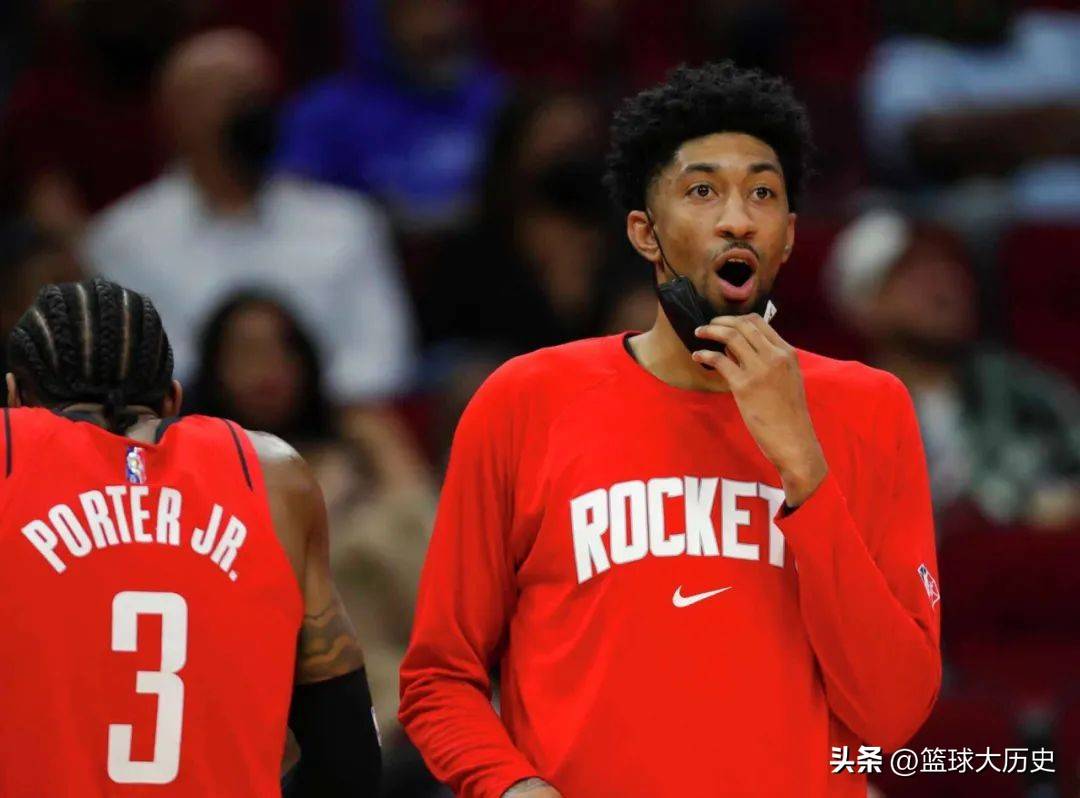 两次膝盖手术！29岁的伍德，还能重返NBA吗？