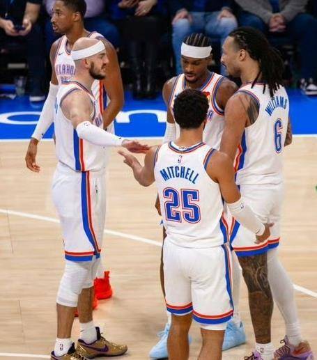 勇士大胜快船，NBA西部更新最新排名，雷霆独占西部榜首